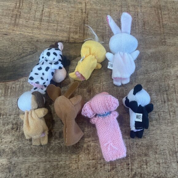 Hug Fun Farm Animal Finger Puppets Set of 7 Cow Rabbit Pig Horse Duck Dog - Picture 5 of 6